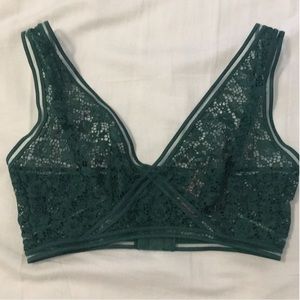 NWT- VS VERY SEXY LACE FOREST GREEN BRALETTE